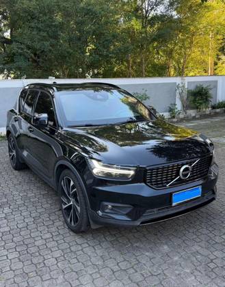 VOLVO XC40 1.5 T5 RECHARGE R-DESIGN GEARTRONIC